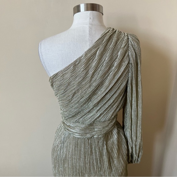 Saylor Aloea Pliss one shoulder metallic dress 612 - Picture 13 of 16
